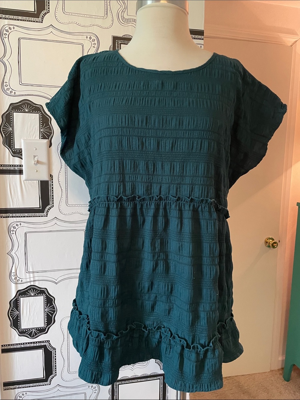 Textured Teal Short-Sleeve Peplum Tunic